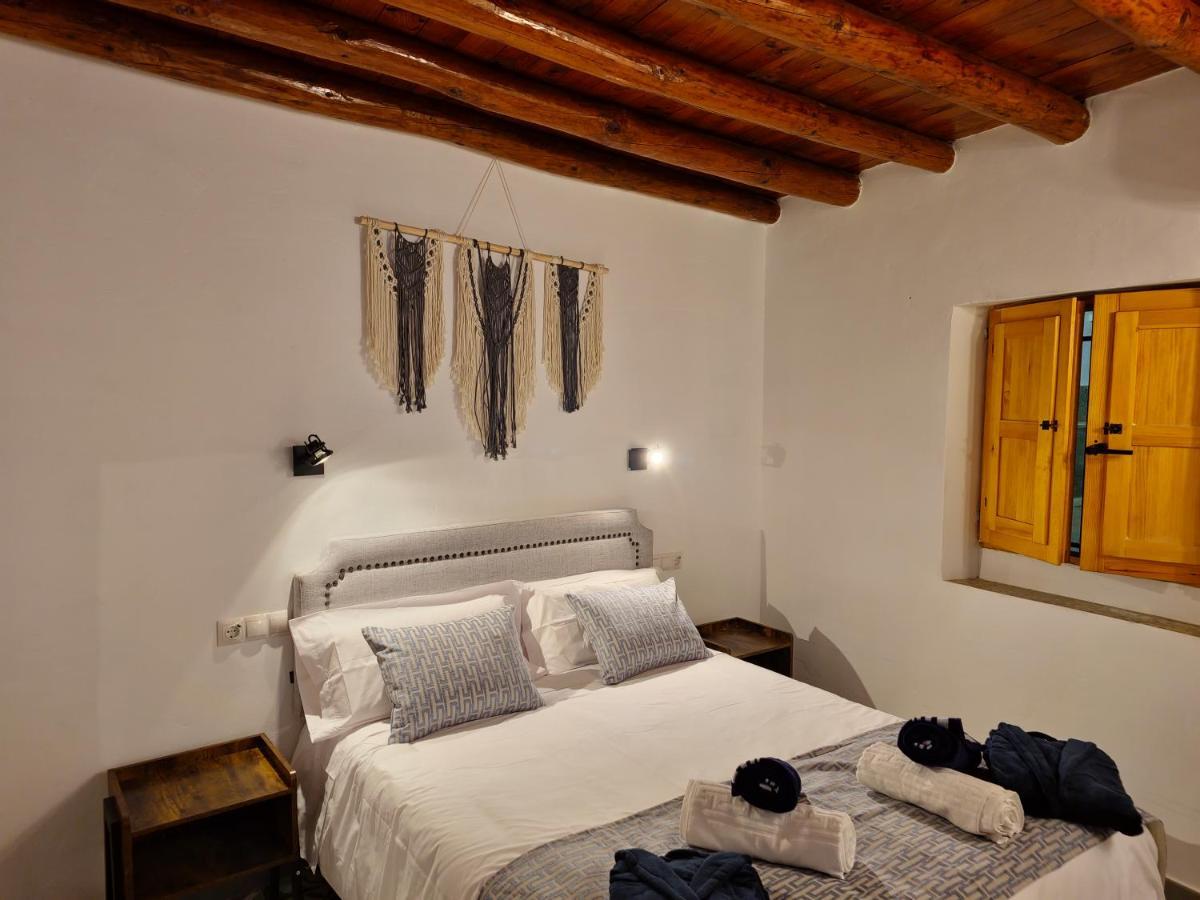 Apartamentos Rurales Tinguaton Aldeanueva de Barbarroya エクステリア 写真